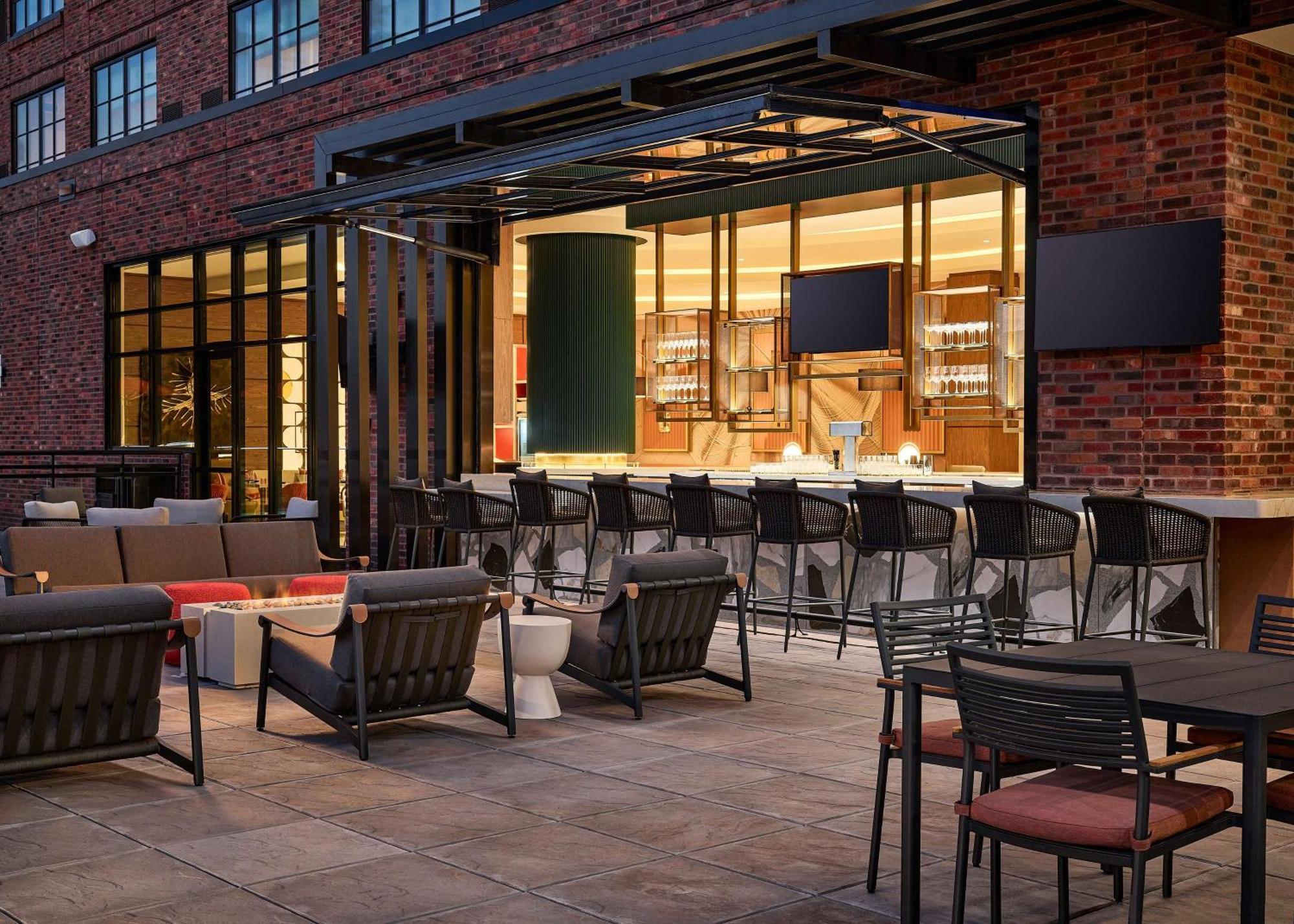 Lively Hotel On Oak Oklahoma City, Tapestry By Hilton Esterno foto