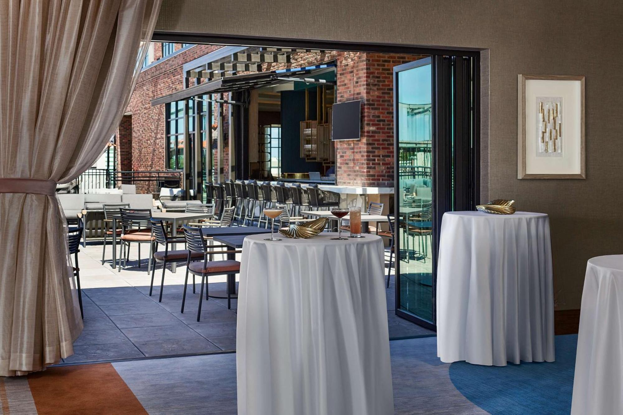 Lively Hotel On Oak Oklahoma City, Tapestry By Hilton Esterno foto