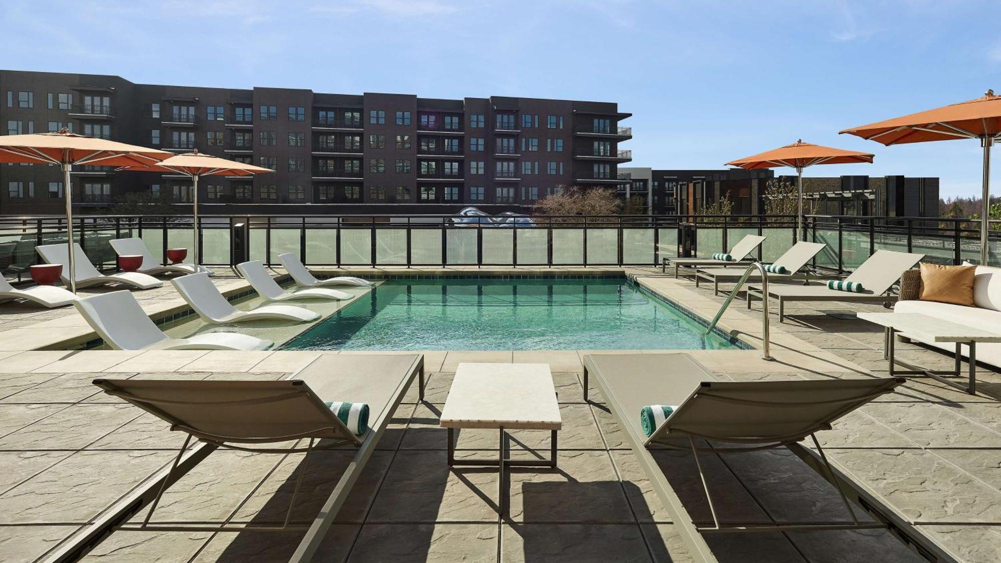 Lively Hotel On Oak Oklahoma City, Tapestry By Hilton Esterno foto